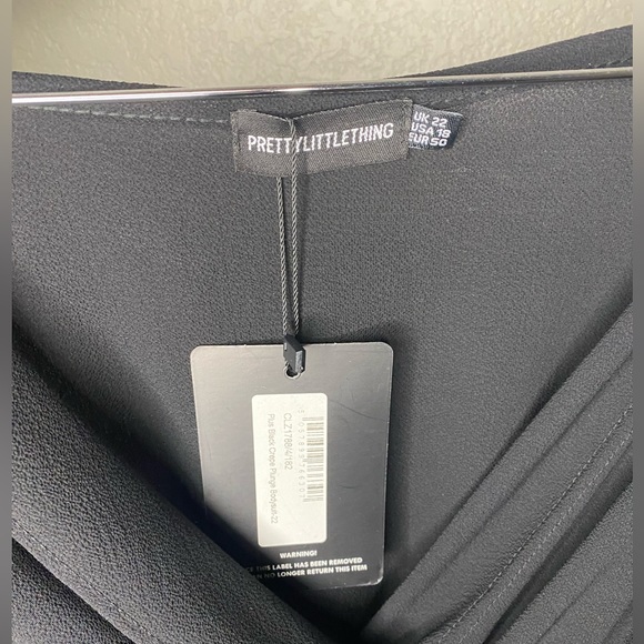PrettyLittleThing (PLT) PLUS Black Body Suit - Picture 3 of 5
